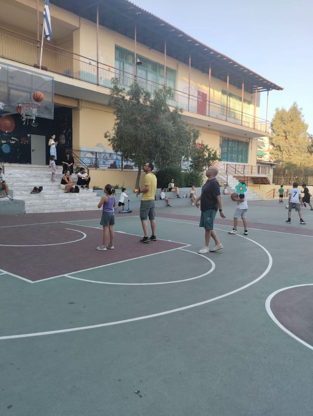 Ανοιχτές Αυλές στη Νέα Σμύρνη: Ένας ασφαλής χώρος για τα παιδιά μέχρι τις 12 Σεπτεμβρίου